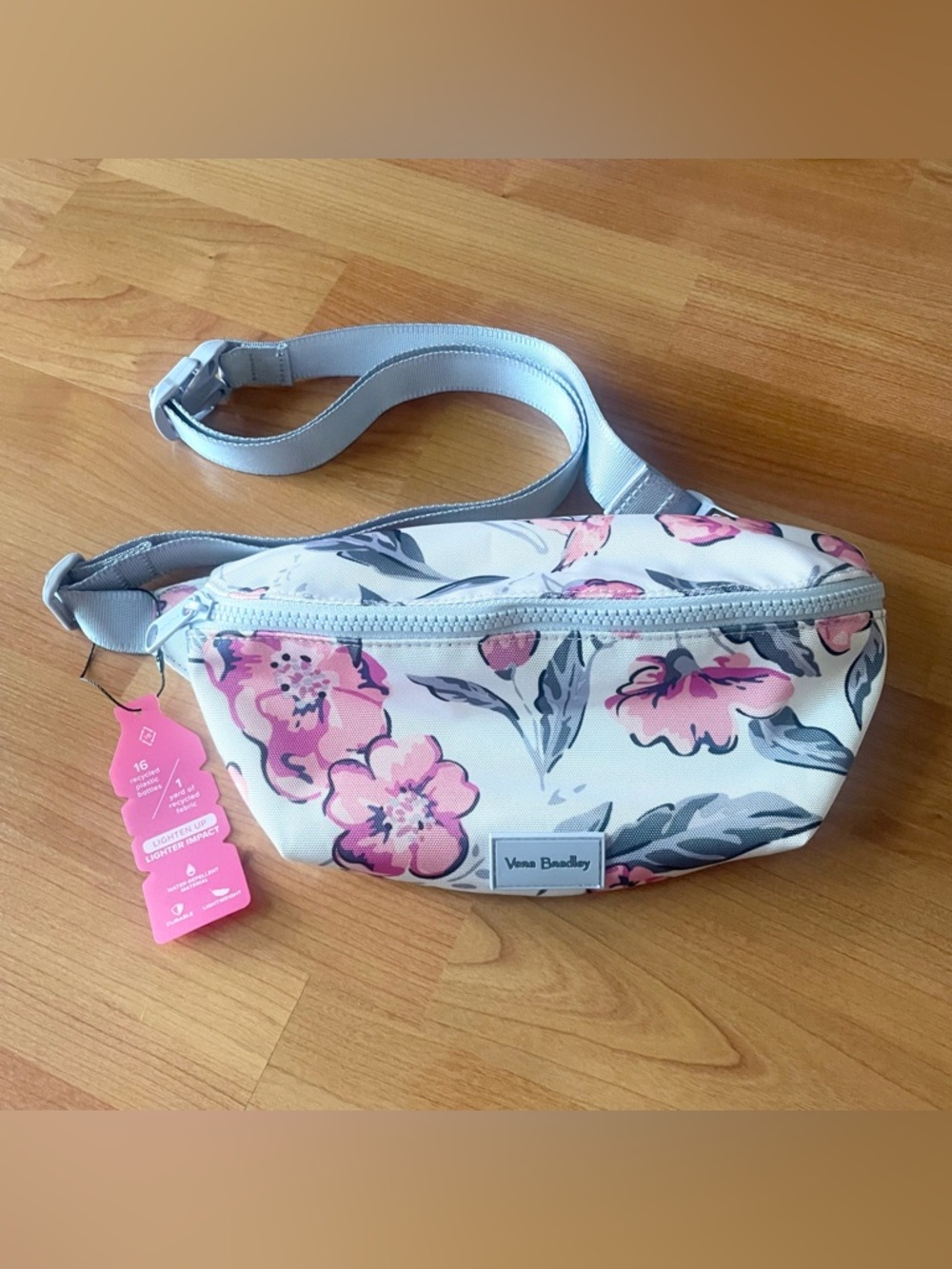 NWT Vera Bradley ReActive RFID Belt Bag